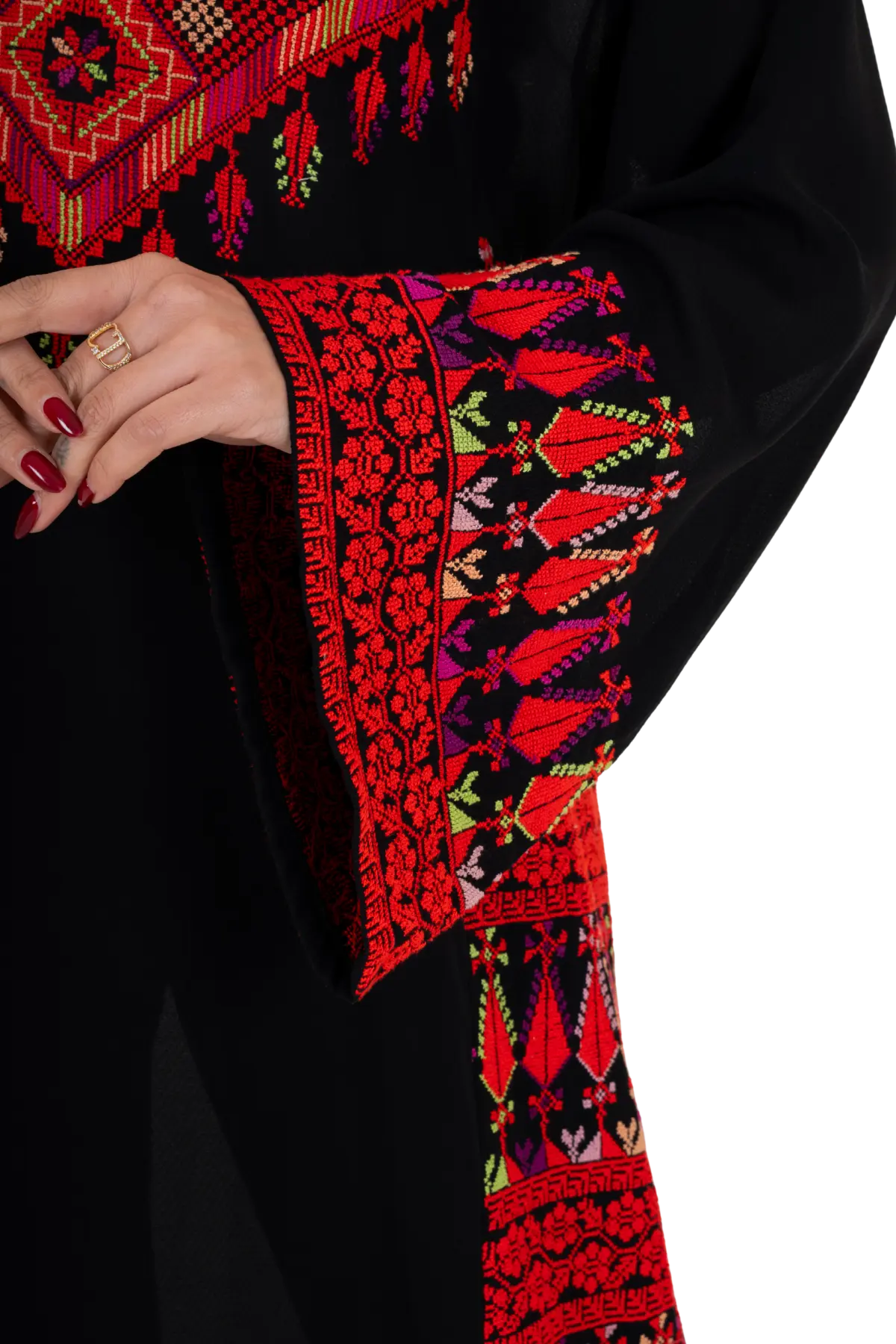 Palestinian hand-stitched Thoub