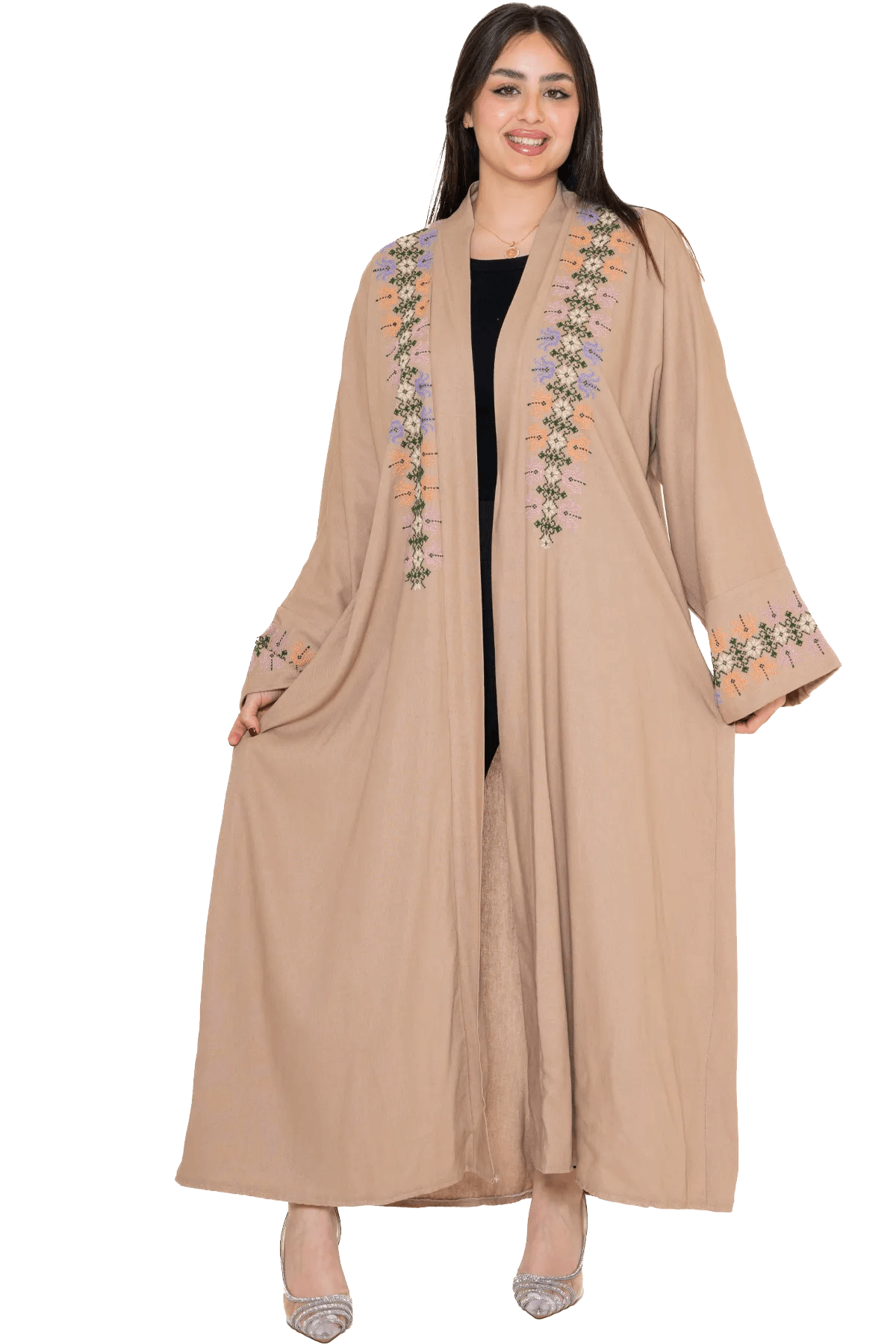 Hand-embroidered Beige bisht