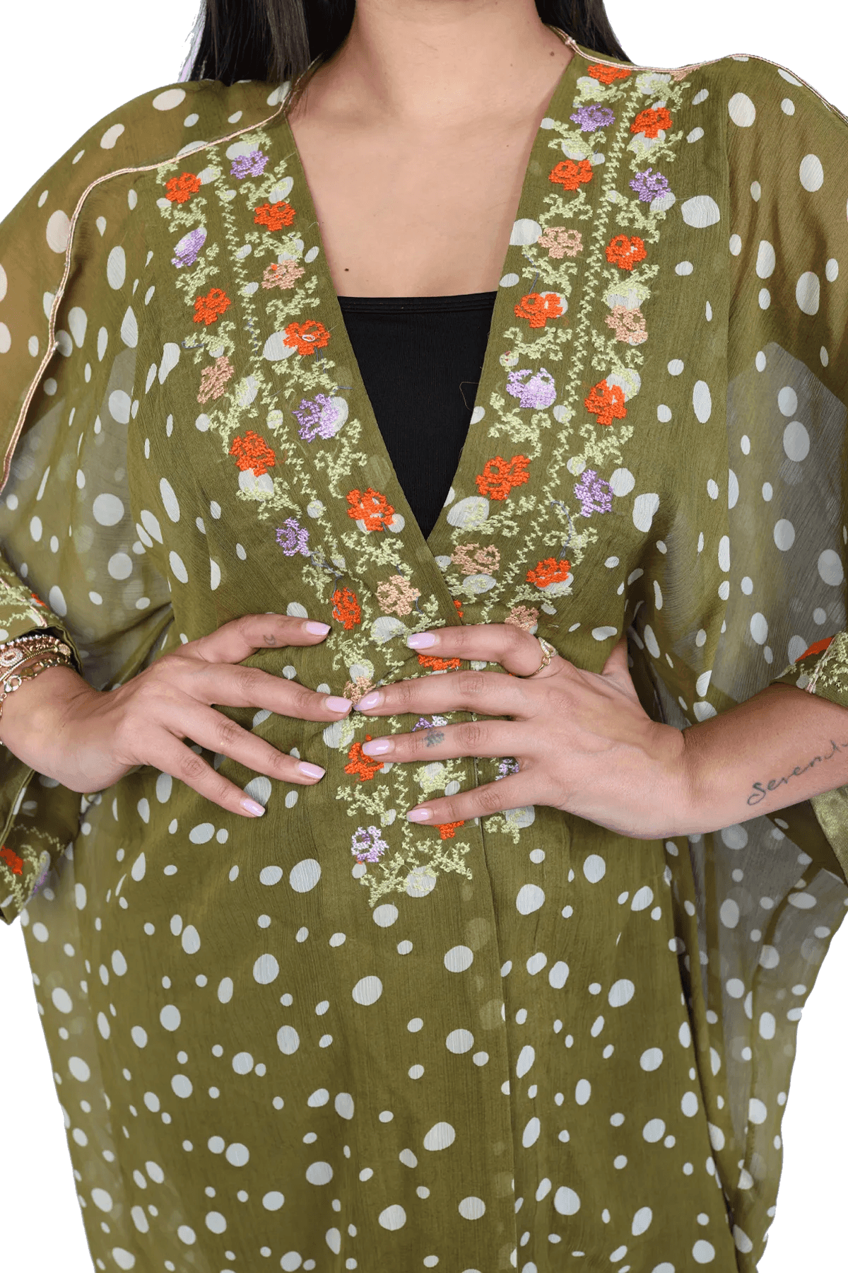 Hand-Embroidered Bisht - Tatreez Store
