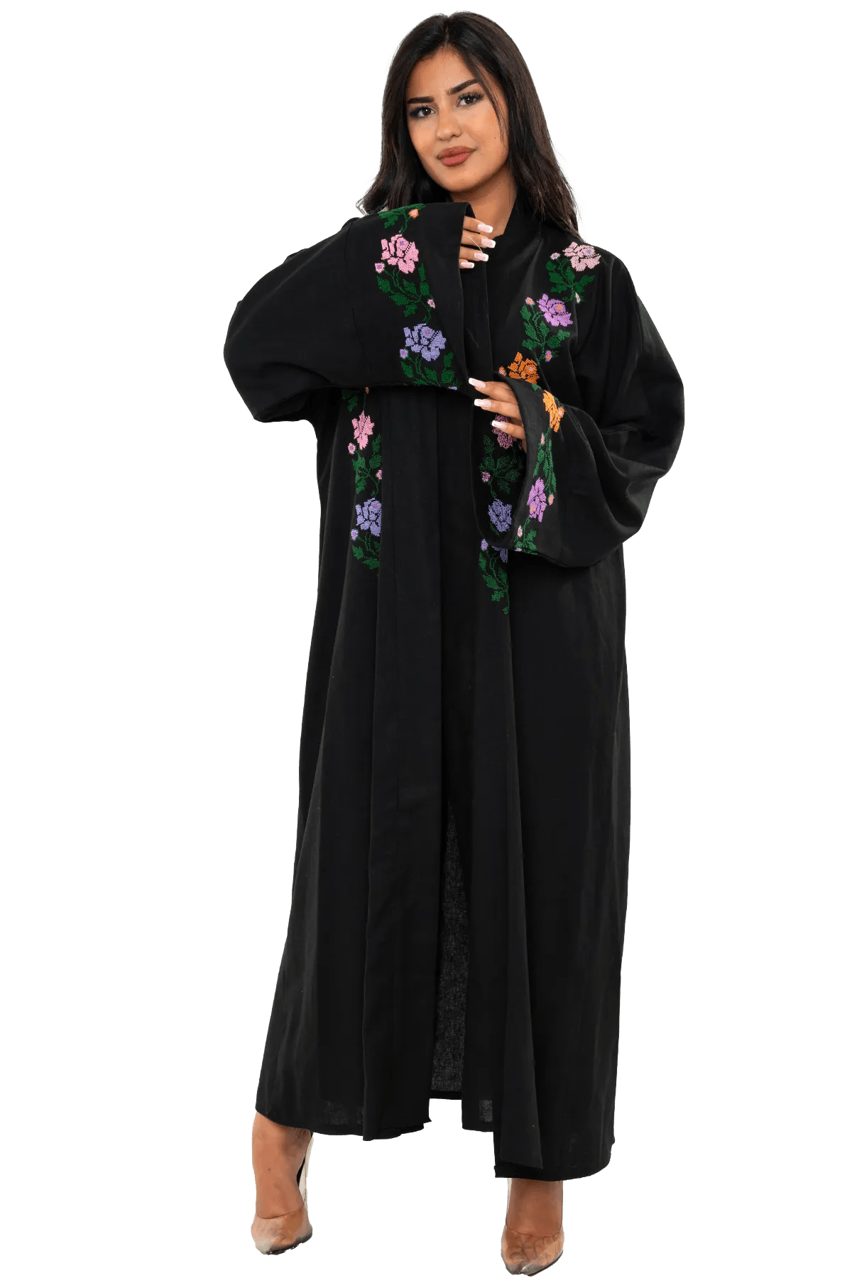 Hand-embroidered linen bisht
