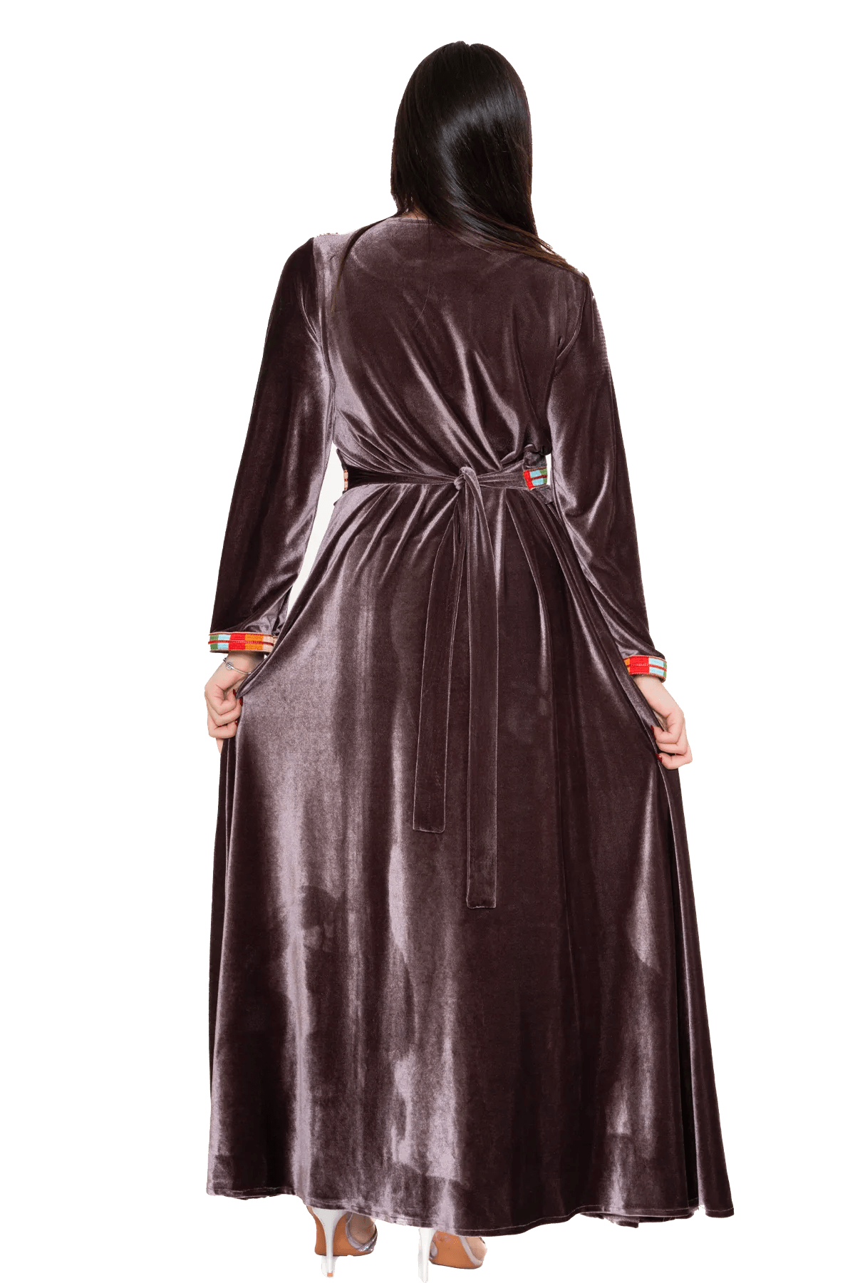 Velvet Manajel Thoub