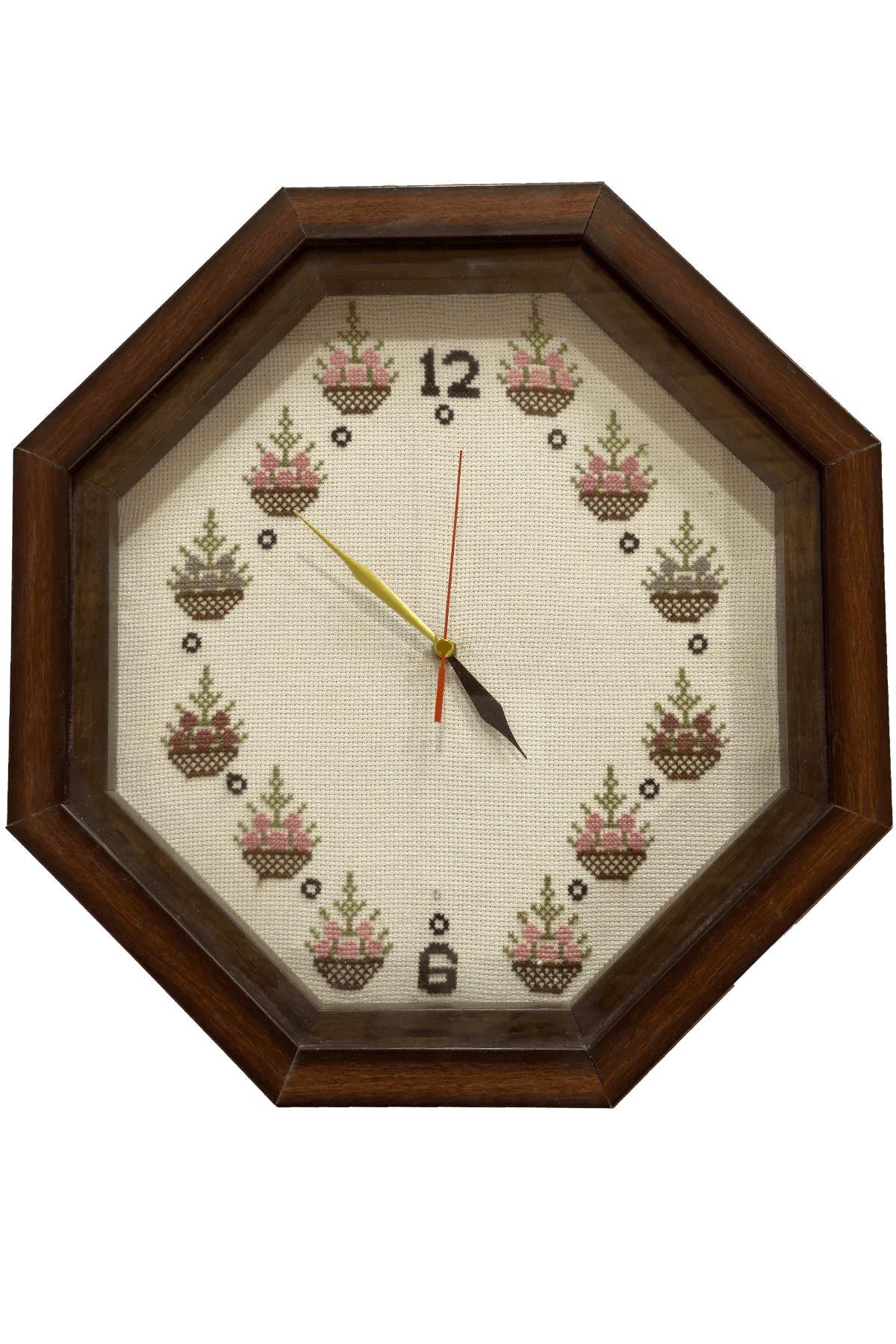 Embroidered wall clock - Tatreez Store
