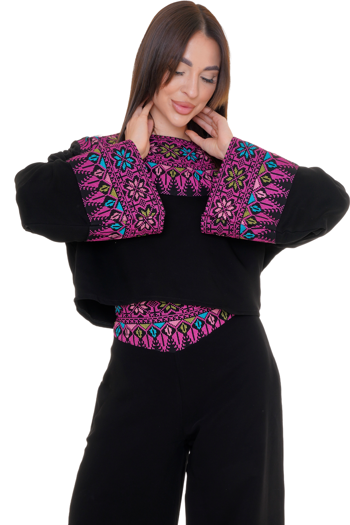 Embroidered set