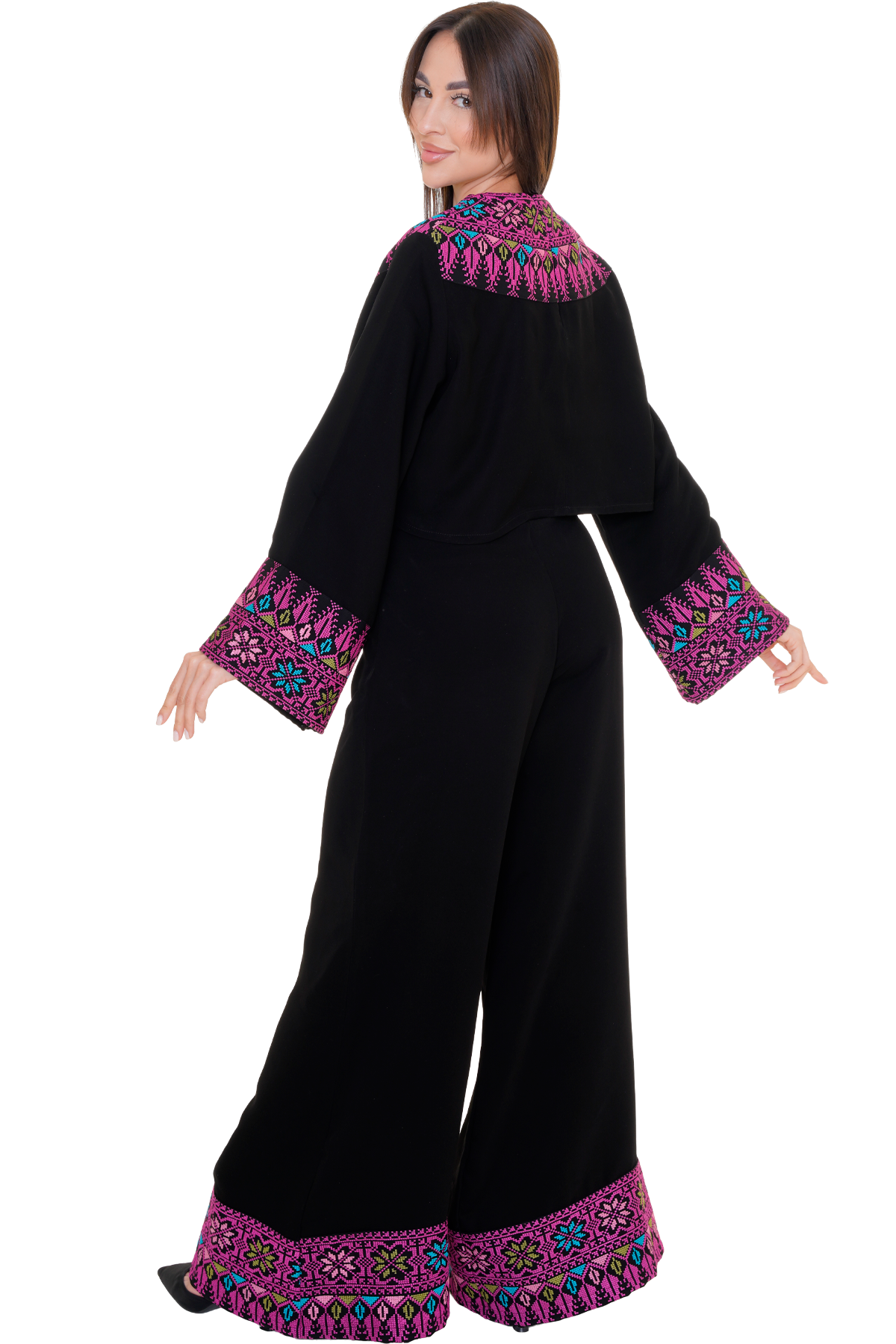 Embroidered set