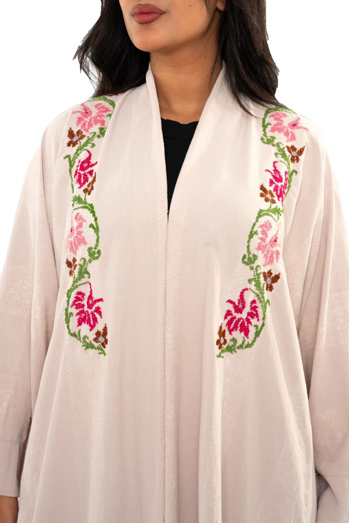 Hand-embroidered off-white bisht